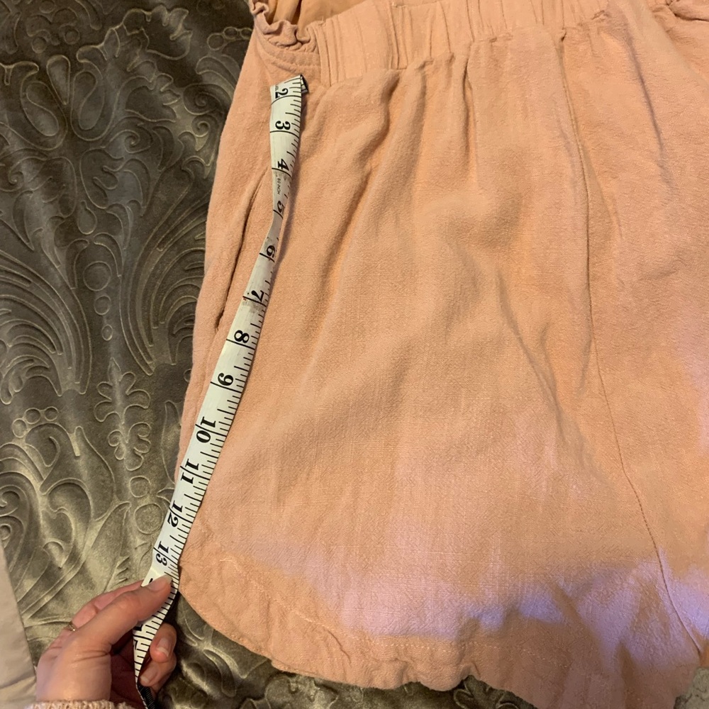 Pink Lily Ruffle Romper - Picture 5 of 5